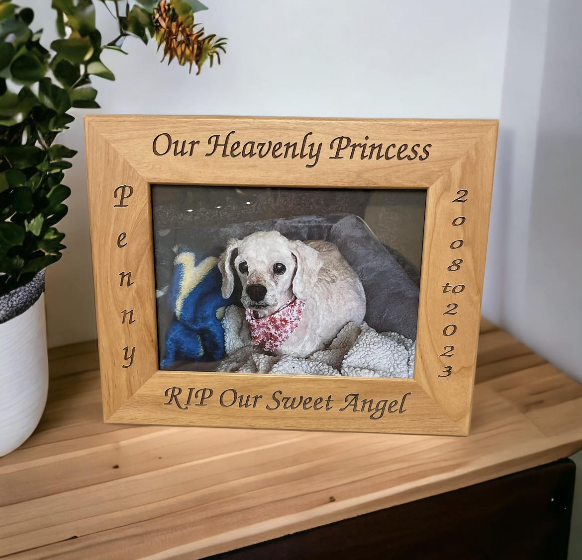 Personalized Dog Memorial 5" x 7" Frame, Engraved As Shown or As You Like With Your Own Sentiment Horizontal Format